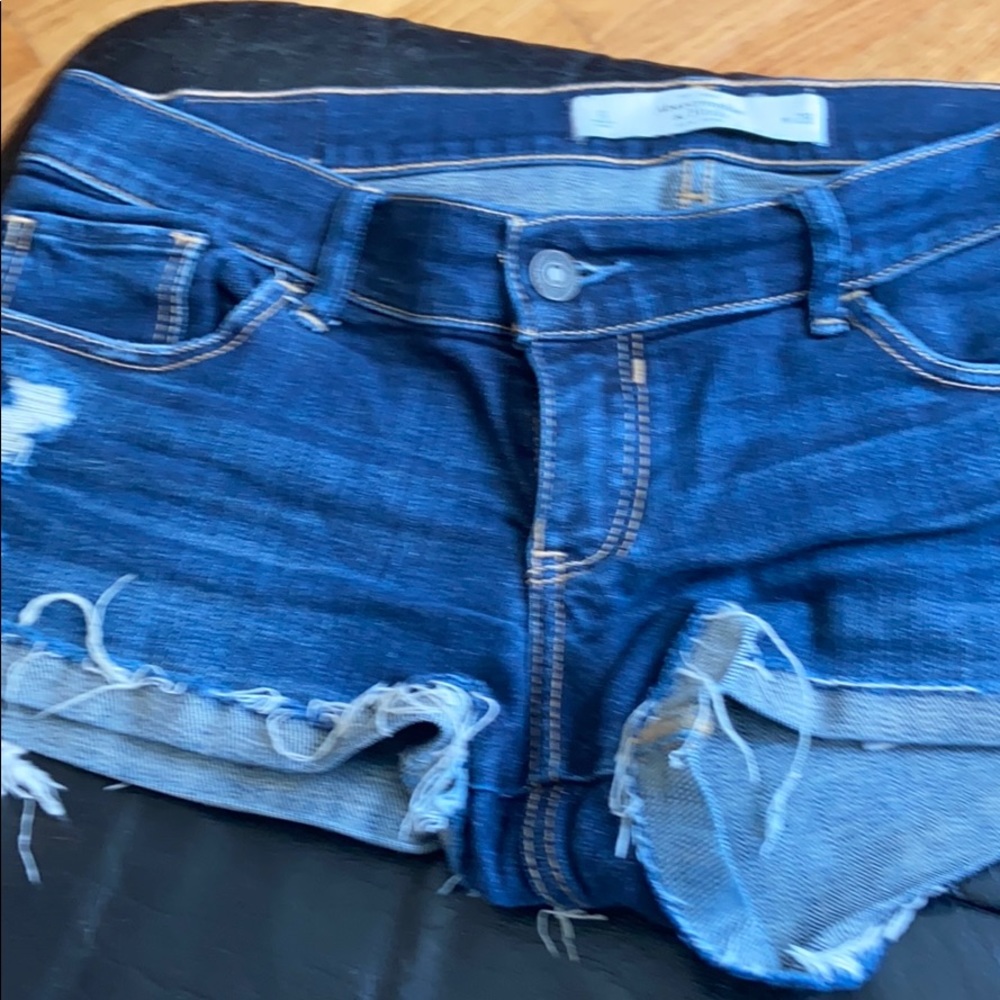 Short shorts